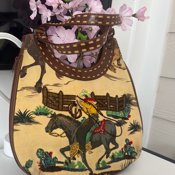 Western Themed Brown and Tan Handbag - Picture 4 of 7